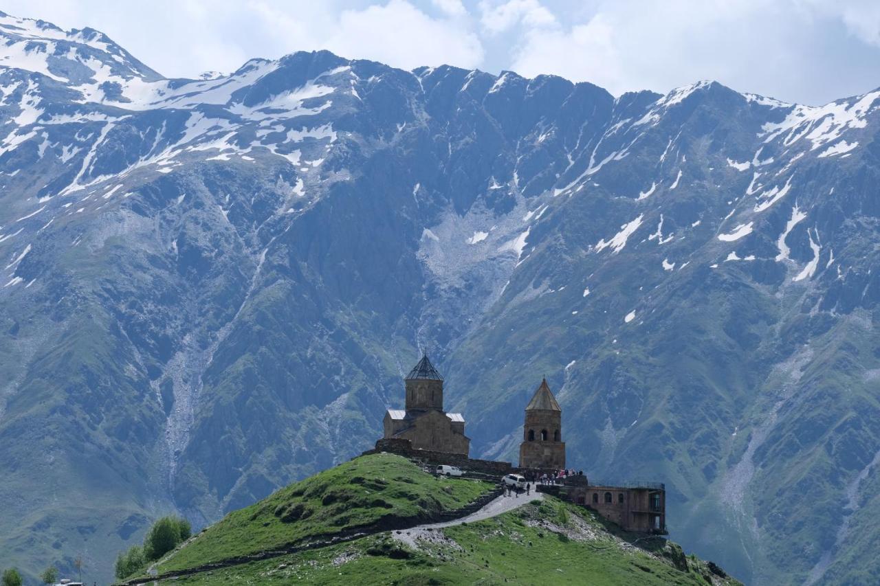 Mood Hotel Kazbegi المظهر الخارجي الصورة
